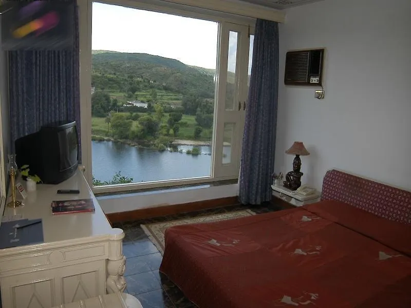 Hotel Heritage Resort Udaipur