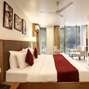 saltstayz-grand-sky-unitech-cyber-park.top-gurgaonhotels.com/